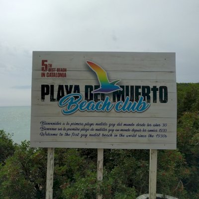 Sign for the beach